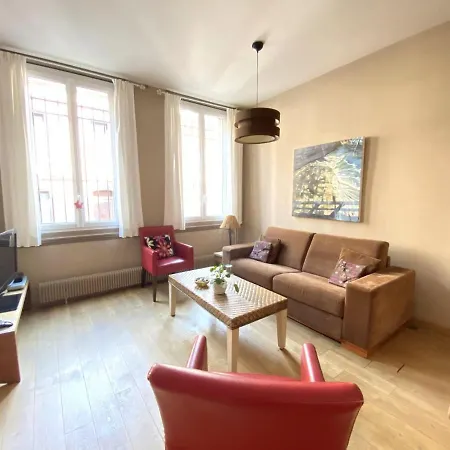 Appartement In Near Alabaster Coast *