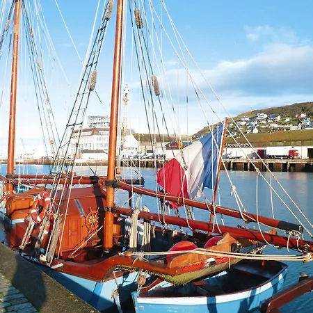 In Near Alabaster Coast