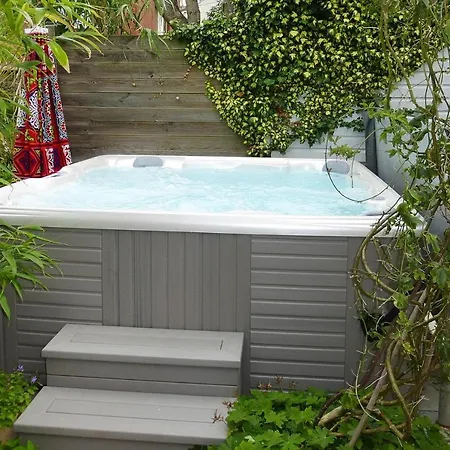 Lägenhet In Near Alabaster Coast *